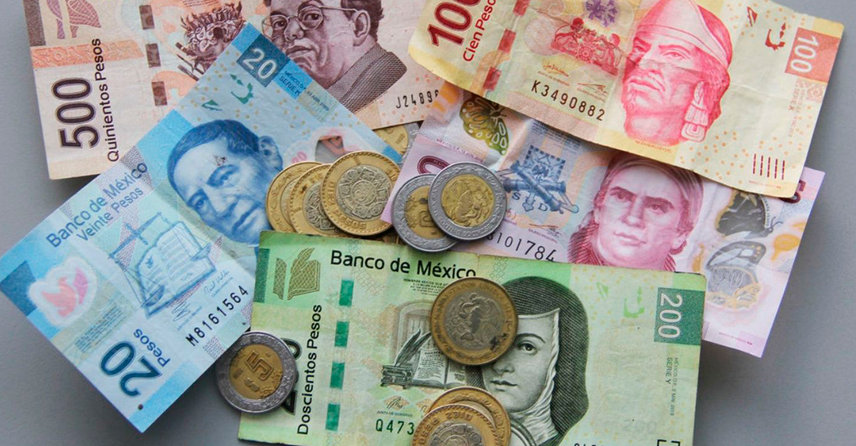 El aumento a salario mínimo se consultó con Banxico para evitar la inflación: AMLO