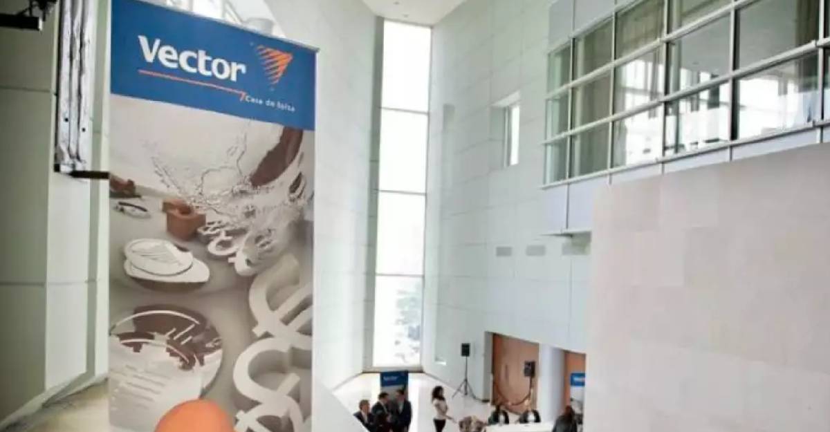 EU da prórroga a sanciones contra Vector, Intercam y CI Banco