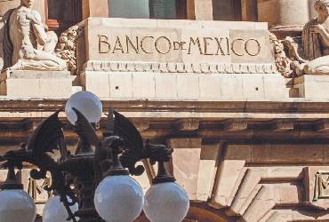 “Inflación a la baja da margen a Banco de México para mantener la tasa sin cambio”