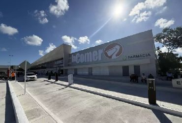 La Comer llega a territorio Chedraui: abre su primera tienda en Quintana Roo