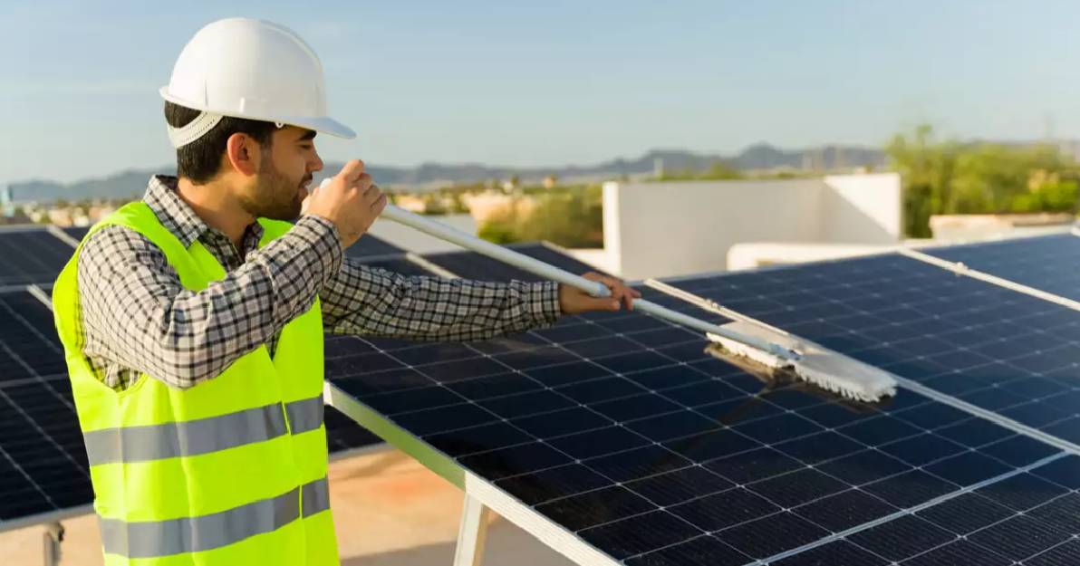 La energía solar a pequeña escala que crece a la sombra del gobierno