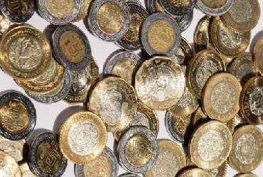 Los Cetes que duplican a la inflación cada vez son menos
