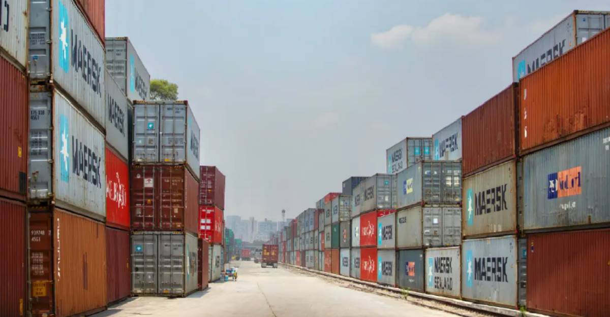 México eleva 40.4% sus exportaciones en agosto; registra superávit comercial de 605 mdd