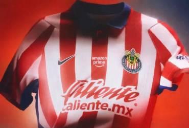 Por qué Nike volvió a Chivas y qué gana con vestir al club más popular de México