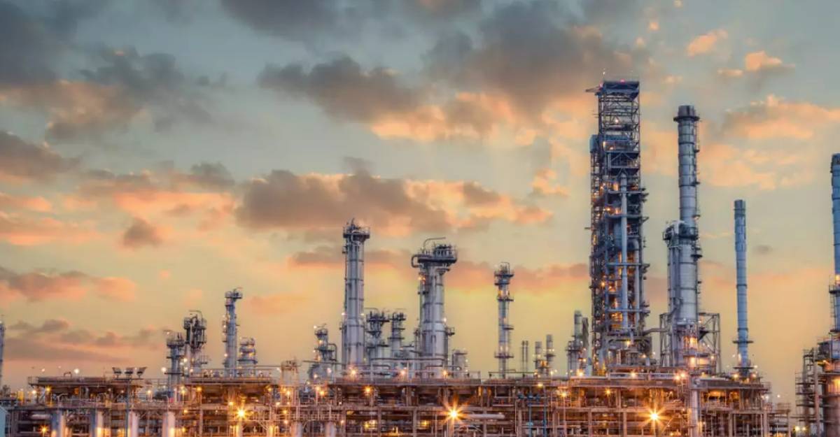 Obstáculos financieros y operativos empañan llamado de Slim para rescatar Pemex
