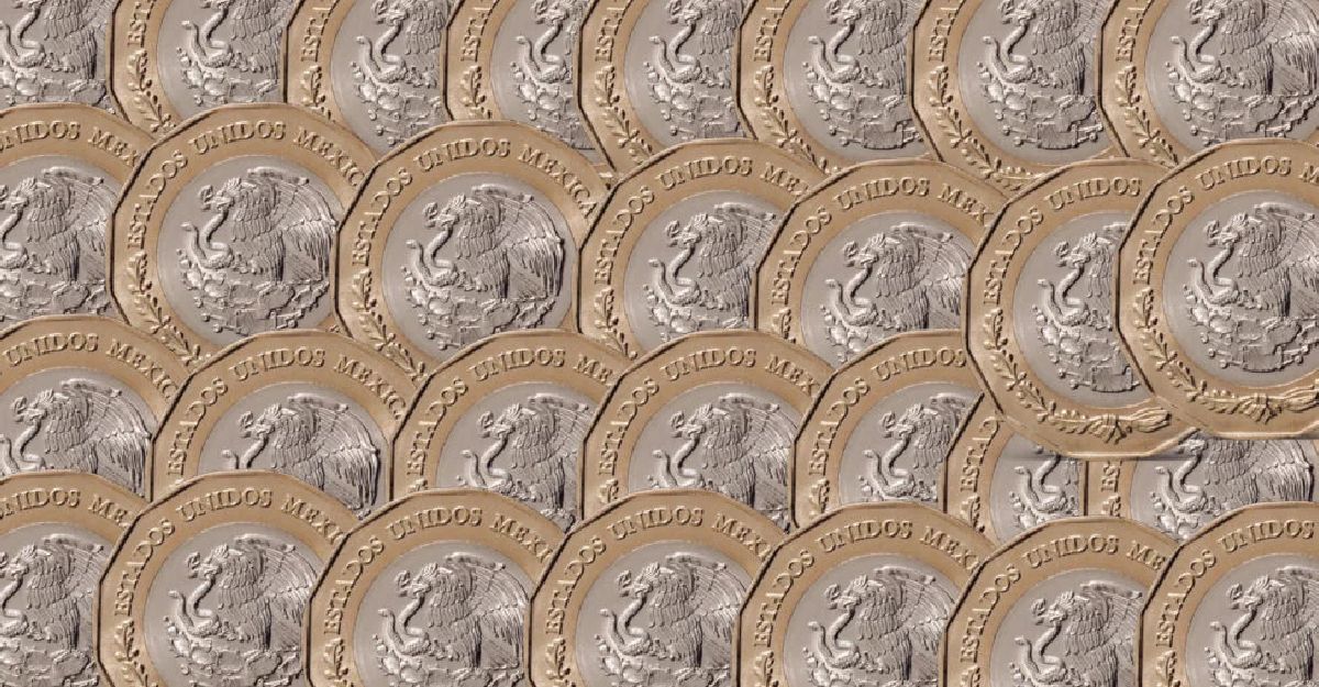 Peso avanza atento a señales de la Fed sobre trayectoria de tasas