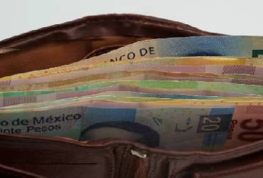 Rendimientos de los Cetes 'ignoran' a Banxico y ofrecen menores tasas a los inversionistas