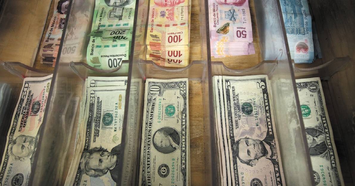 Precio del dólar hoy 22 de mayo de 2024: El peso opera con pérdidas